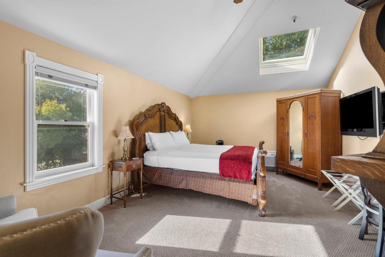 Hennessey House Bed And Breakfast Napa Exterior photo